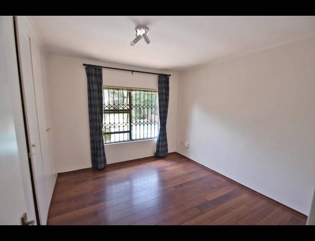 4 BEDROOM PROPERTY TO RENT IN BENMORE GARDENS